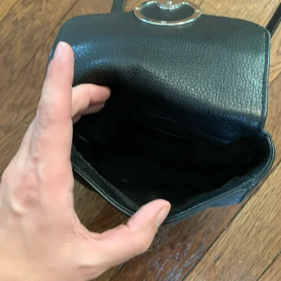 Michael Kors leather shoulder bag - Picture 4 of 5